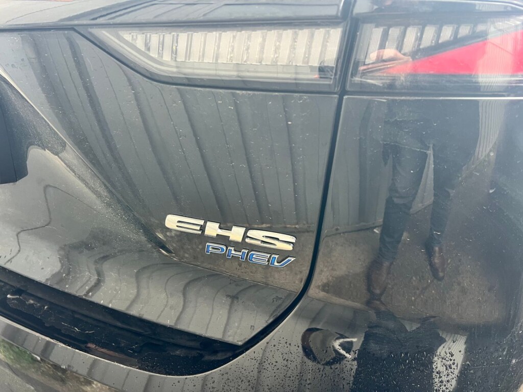 Foto 4 del anuncio MG HS 1.5T-GDI PHEV Luxury  de Ocasión en Madrid