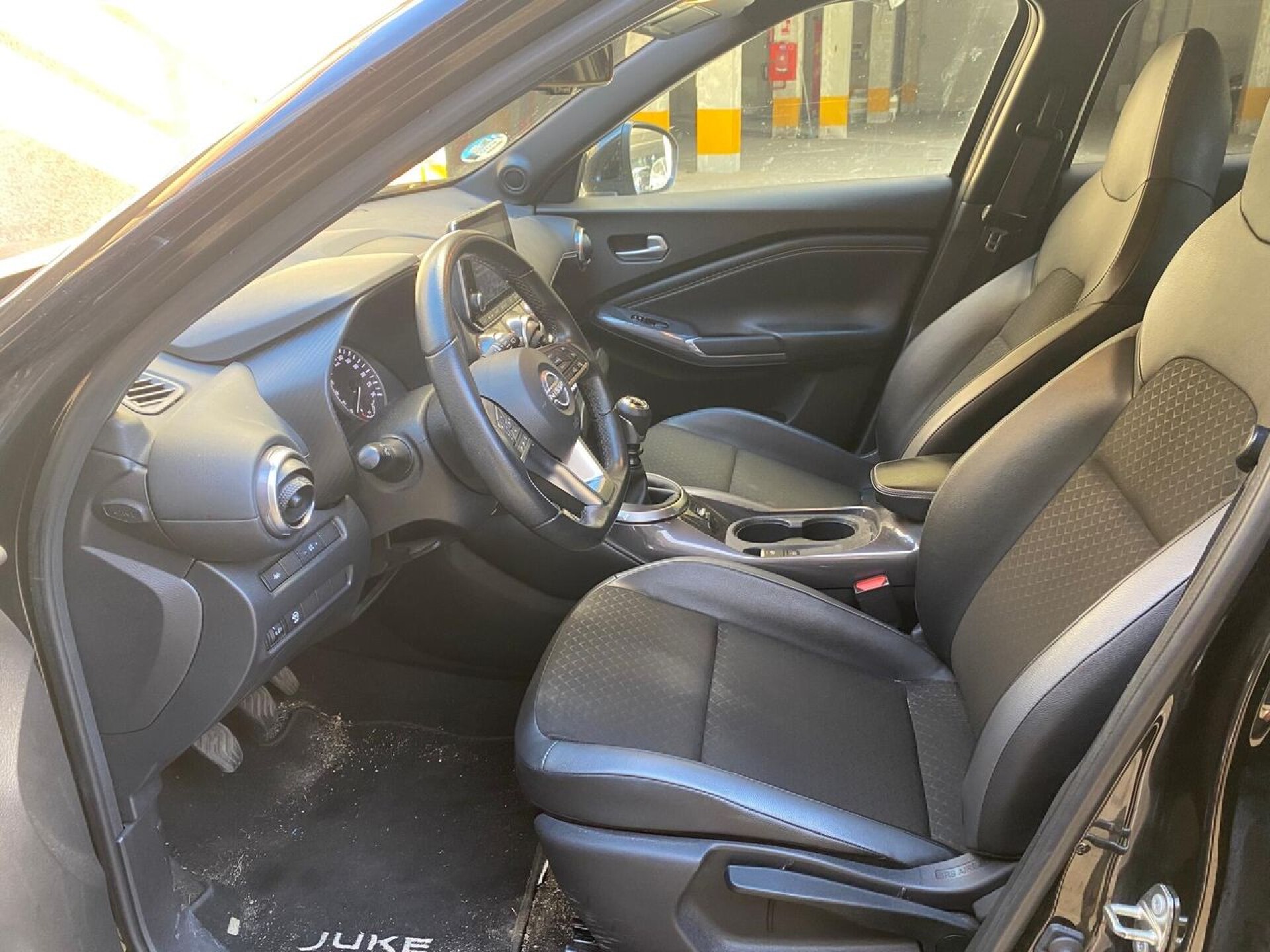 Foto 5 del anuncio Nissan Juke DIG-T 84 kW (114 CV) 6M/T N-Connecta  de Ocasión en Madrid