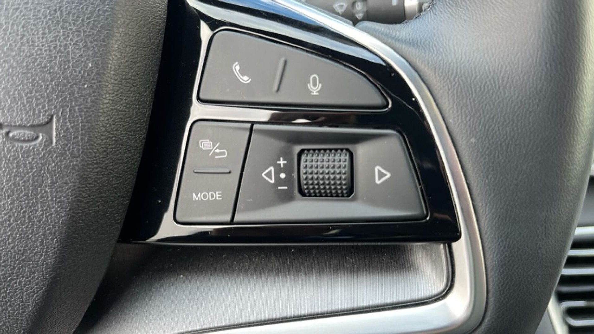 Foto 10 del anuncio BYD Seal U DM-i Comfort  de Ocasión en Madrid