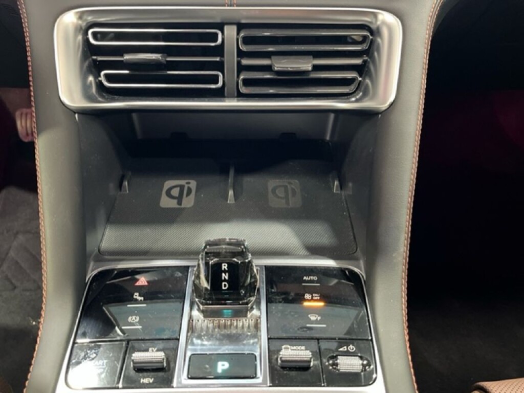 Foto 14 del anuncio BYD Seal U DM-i Comfort  de Ocasión en Madrid