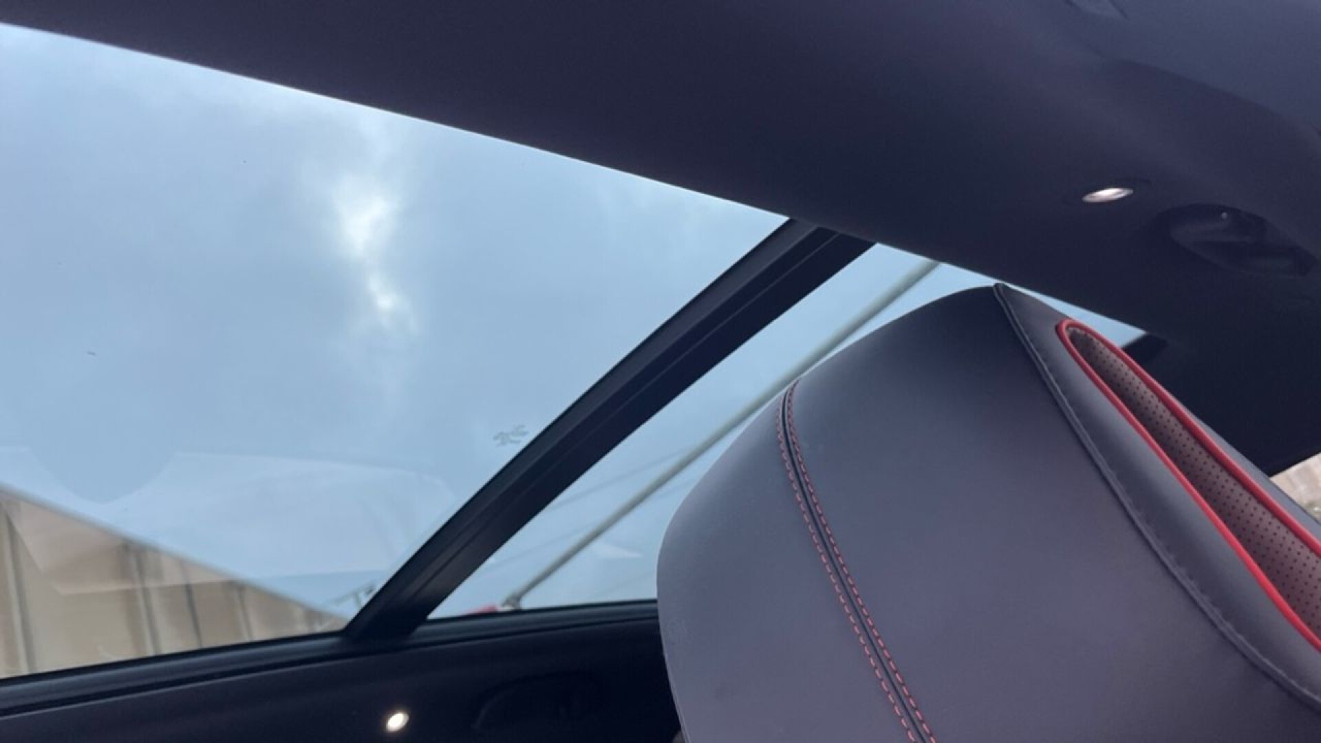 Foto 15 del anuncio BYD Seal U DM-i Comfort  de Ocasión en Madrid