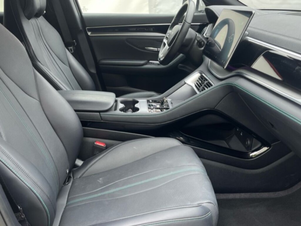 Foto 7 del anuncio BYD Seal U DM-i Comfort  de Ocasión en Madrid