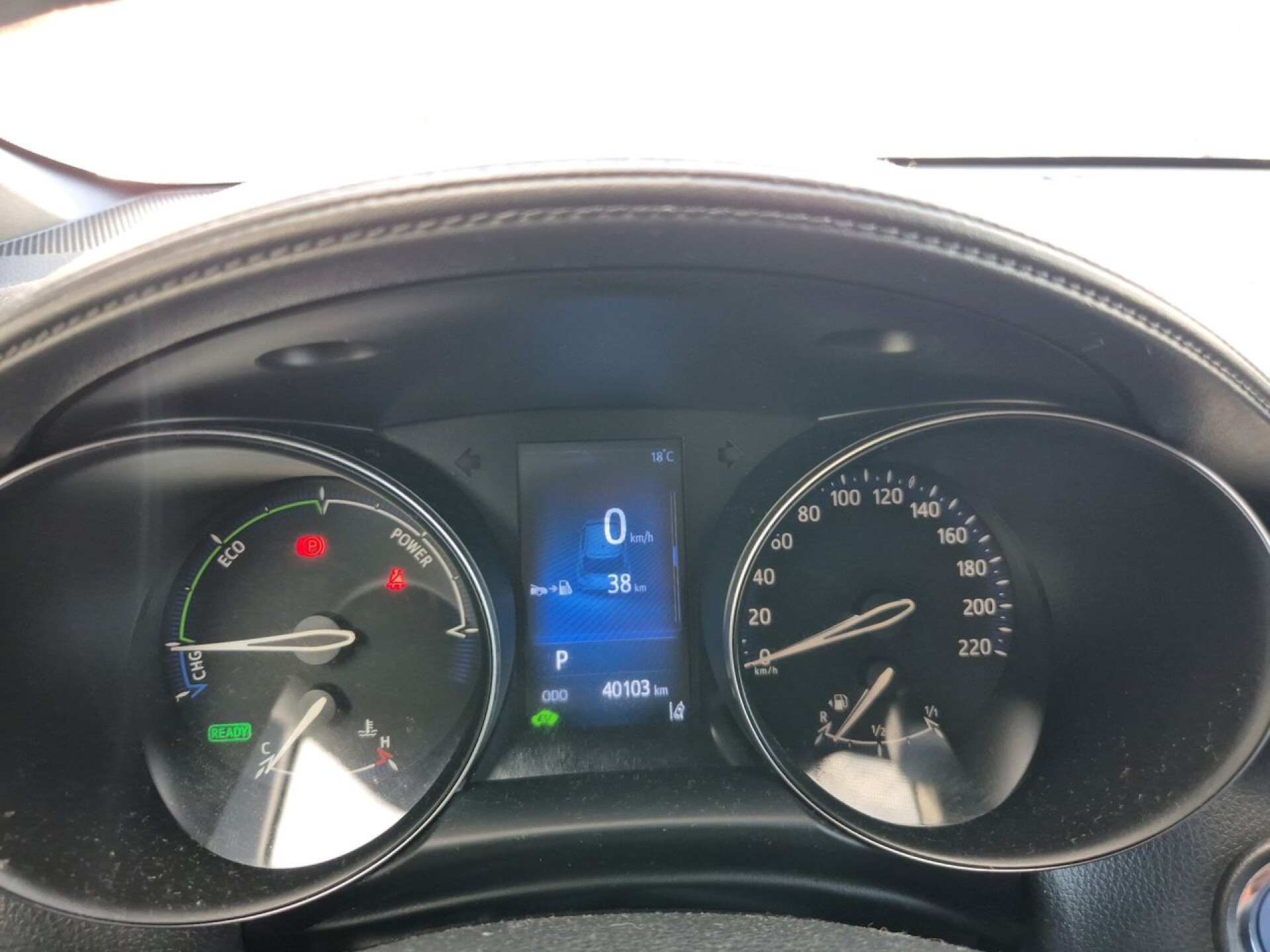 Foto 6 del anuncio Toyota C-HR 1.8 125H Advance  de Ocasión en Madrid