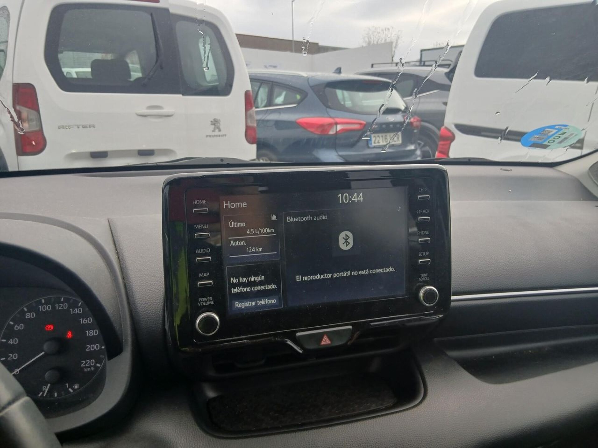 Foto 5 del anuncio Toyota Yaris 1.5 120H Active Tech  de Ocasión en Madrid