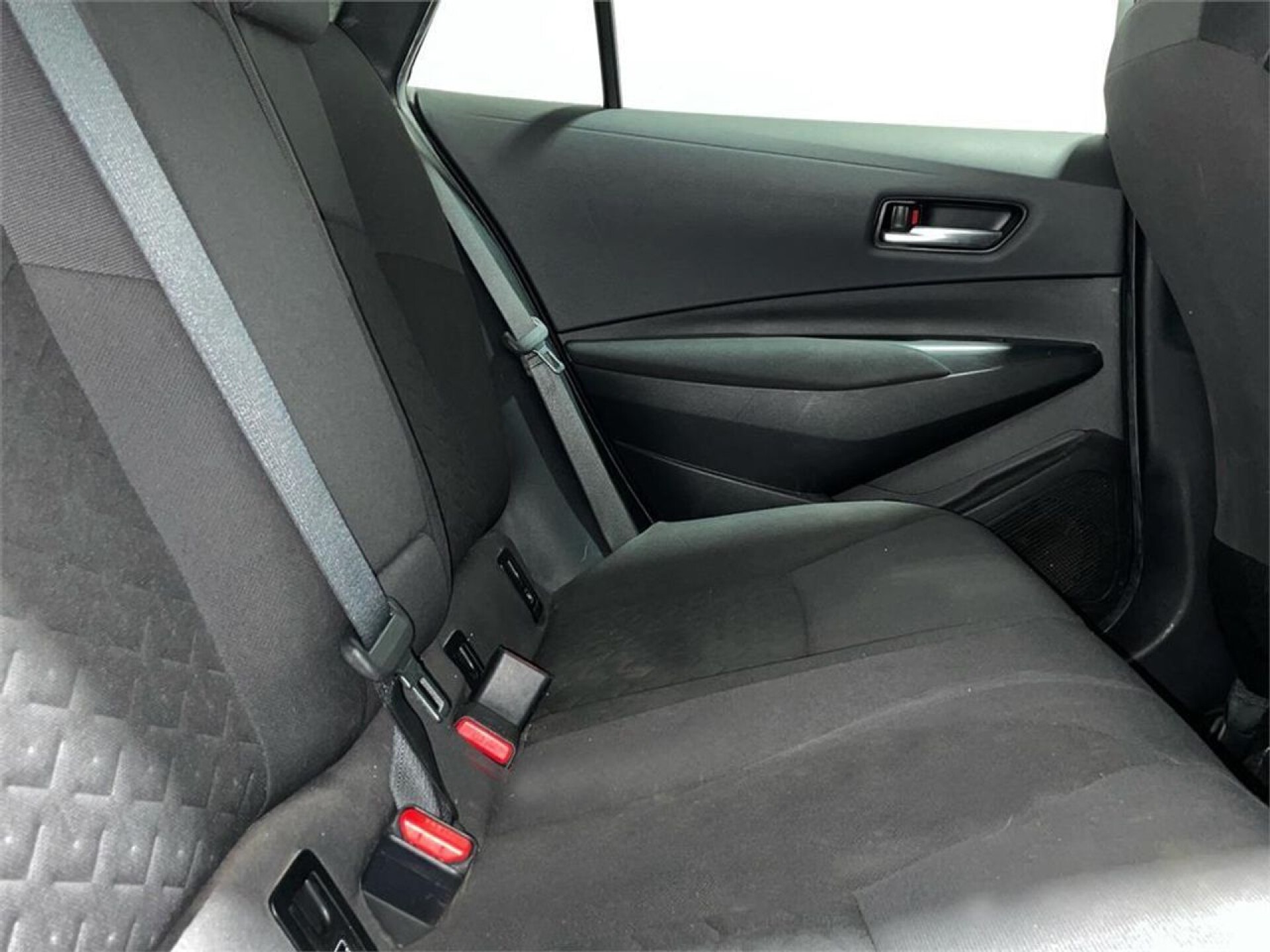 Foto 7 del anuncio Toyota Corolla 5P Active Tech 125H e-CVT  de Ocasión en Madrid