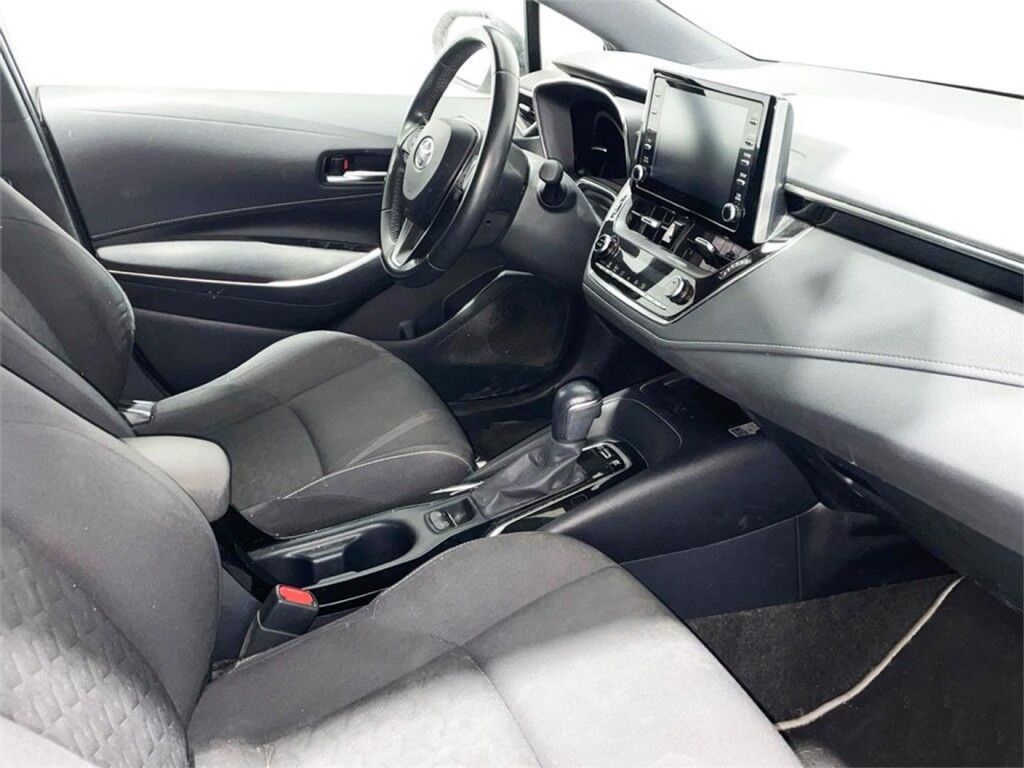 Foto 6 del anuncio Toyota Corolla 5P Active Tech 125H e-CVT  de Ocasión en Madrid