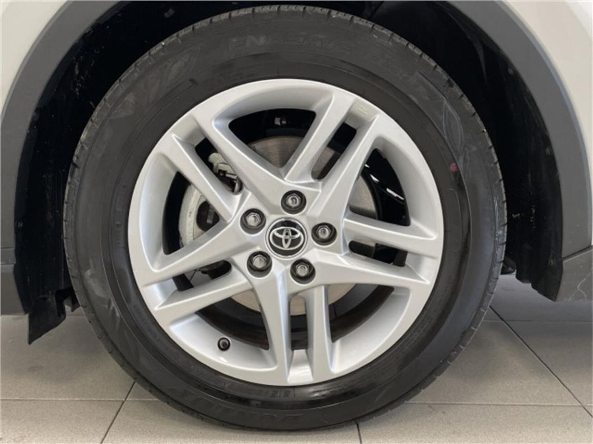 Foto 15 del anuncio Toyota C-HR 5P Active 125H e-CVT  de Ocasión en Madrid