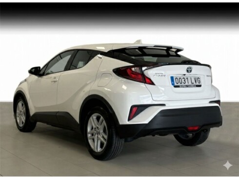Foto impresión del anuncio Toyota C-HR 5P Active 125H e-CVT  de Ocasión en Madrid