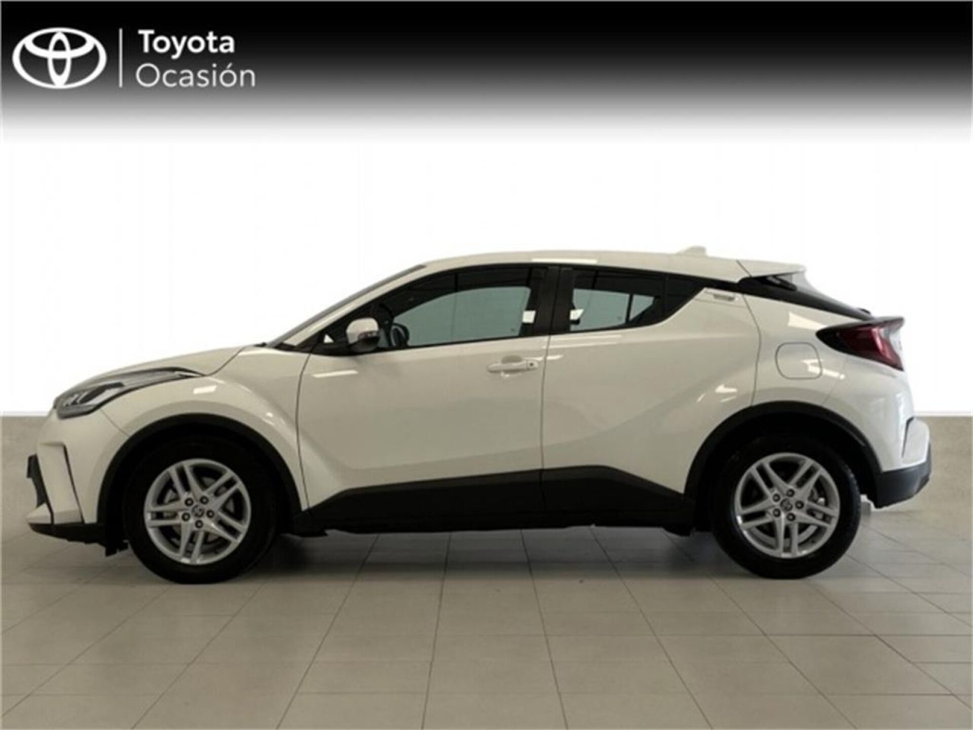 Foto 2 del anuncio Toyota C-HR 5P Active 125H e-CVT  de Ocasión en Madrid