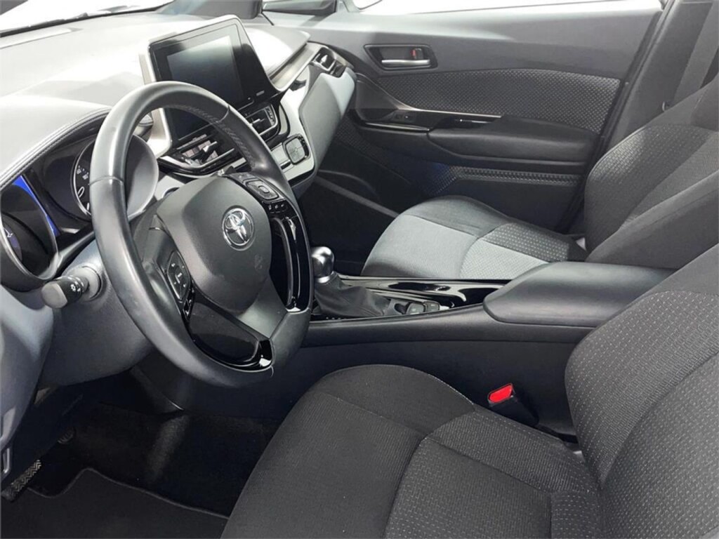 Foto 11 del anuncio Toyota C-HR 5P Advance 125H e-CVT  de Ocasión en Madrid