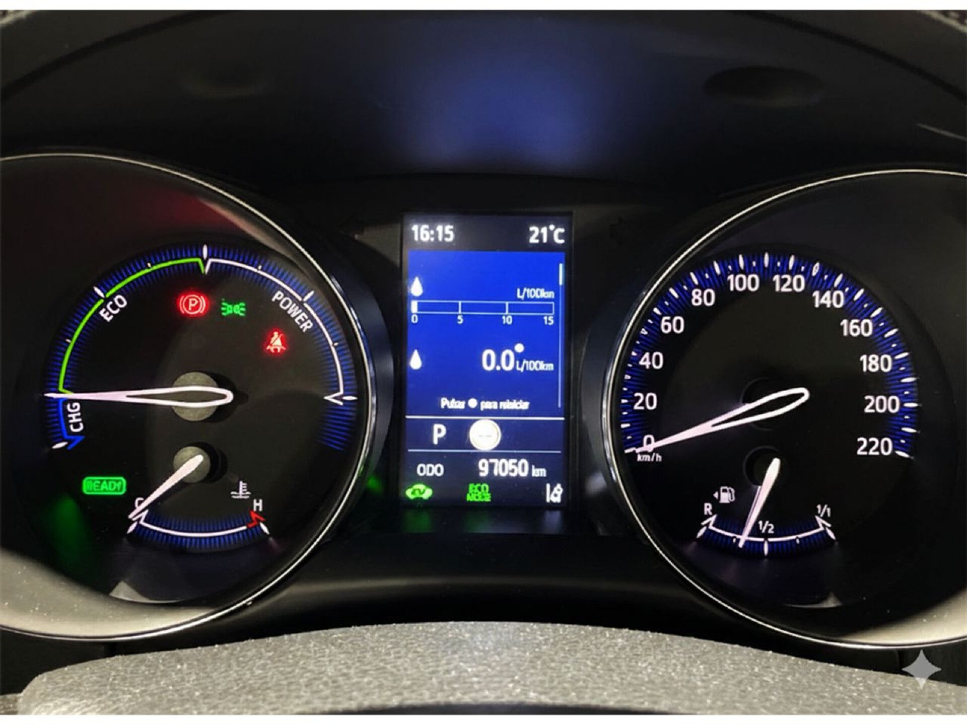 Foto 13 del anuncio Toyota C-HR 5P Advance 125H e-CVT  de Ocasión en Madrid