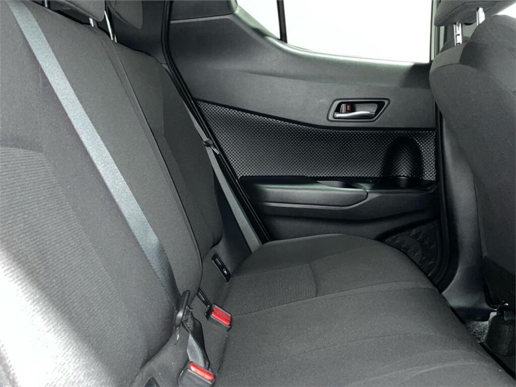 Foto 7 del anuncio Toyota C-HR 5P Advance 125H e-CVT  de Ocasión en Madrid