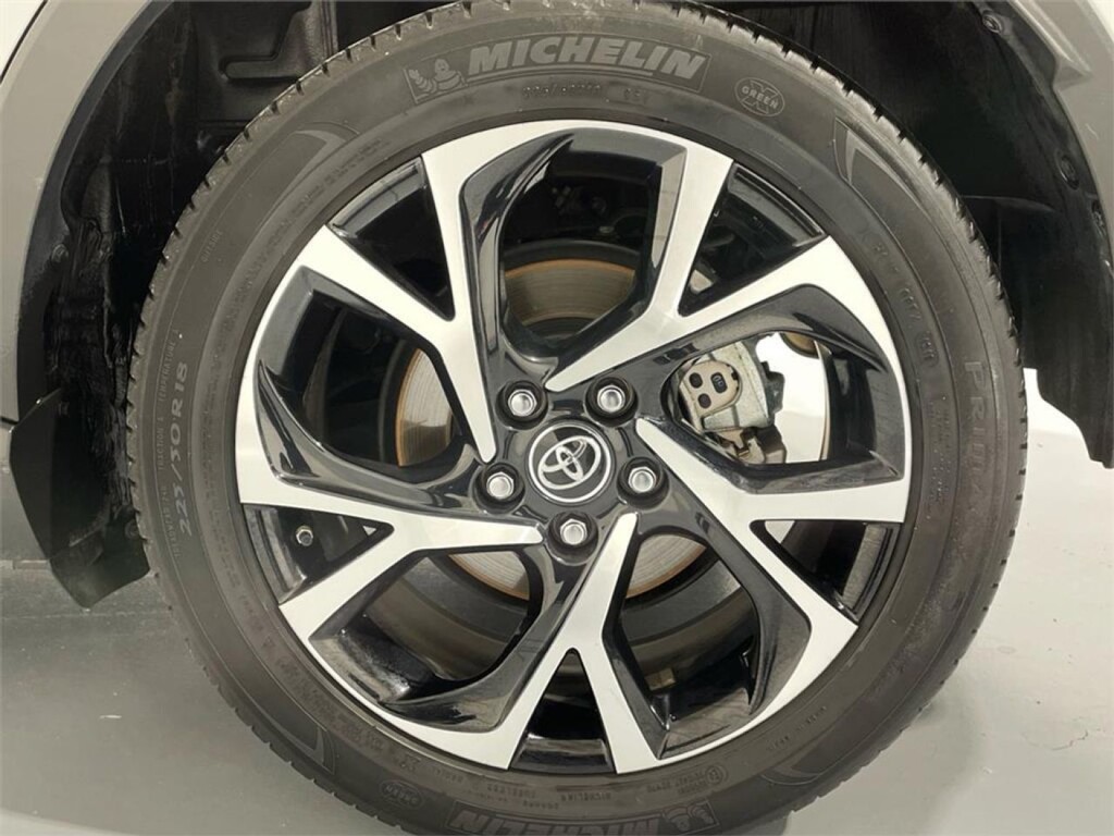 Foto 15 del anuncio Toyota C-HR 5P Advance 125H e-CVT  de Ocasión en Madrid