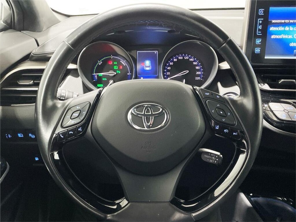 Foto 14 del anuncio Toyota C-HR 5P Advance 125H e-CVT  de Ocasión en Madrid