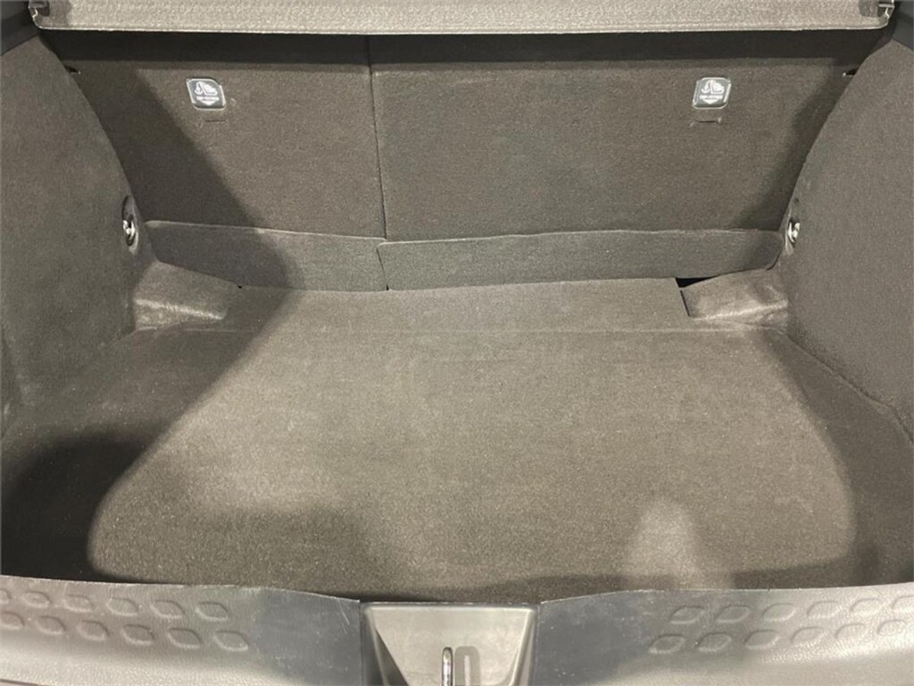 Foto 5 del anuncio Toyota C-HR 5P Advance 125H e-CVT  de Ocasión en Madrid