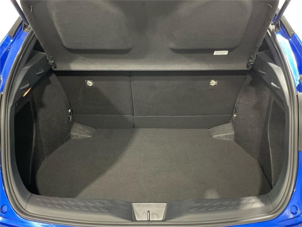 Foto 5 del anuncio Toyota C-HR 5P Advance 125H e-CVT  de Ocasión en Madrid