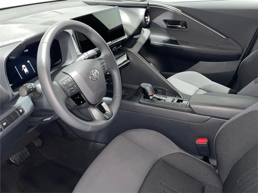 Foto 5 del anuncio Toyota C-HR Advance  de Ocasión en Madrid