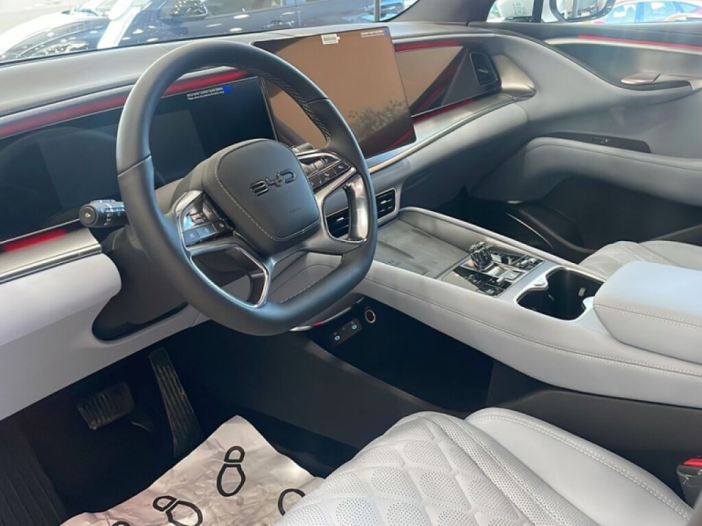 Foto 6 del anuncio BYD Sealion 7 83 kWh Comfort  de Ocasión en Madrid