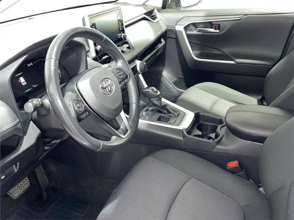 Foto 11 del anuncio Toyota Rav4 5P ADVANCE 220H e-CVT  de Ocasión en Madrid