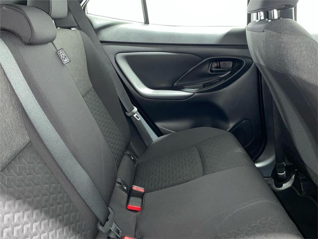 Foto 10 del anuncio Toyota Yaris Cross 5 puertas Active Tech 120H e-CVT  de Ocasión en Madrid