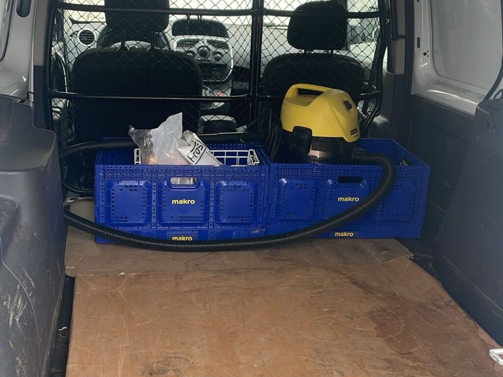 Foto 15 del anuncio Nissan NV250 2pl 1.5dCi 95 CV L2H1 COMFORT  de Ocasión en Madrid