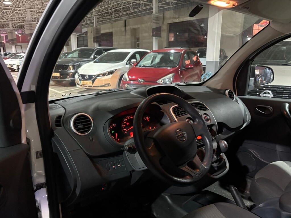 Foto 11 del anuncio Nissan NV250 2pl 1.5dCi 95 CV L2H1 COMFORT  de Ocasión en Madrid