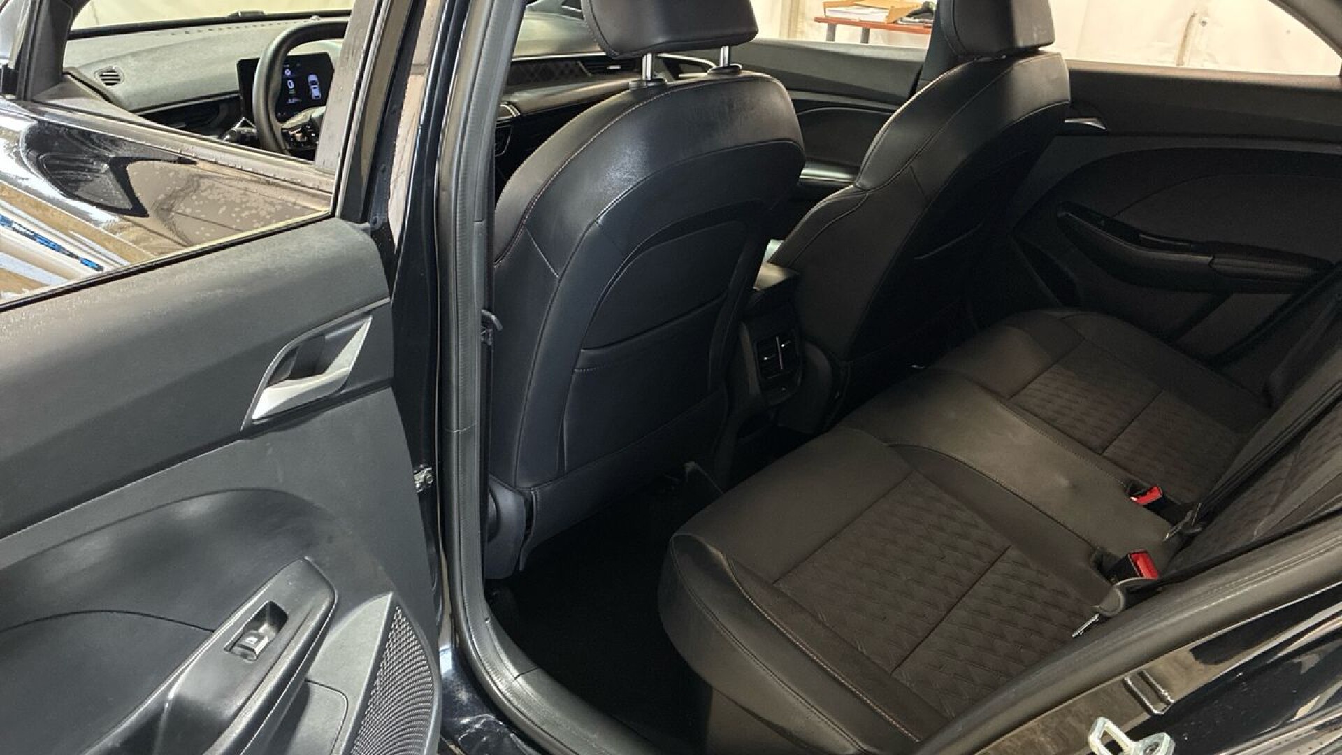 Foto 5 del anuncio MG MG3 Luxury MG3 Hybrid+ Luxury de Ocasión en Madrid