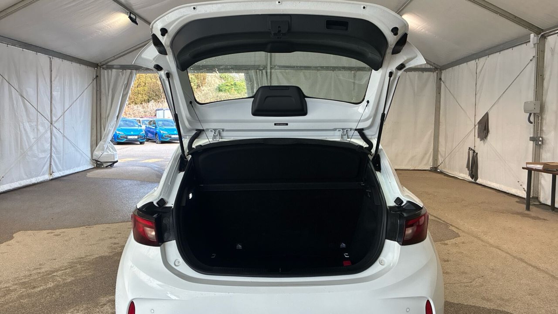 Foto 17 del anuncio MG MG3 Comfort MG3 Hybrid+ Comfort de Ocasión en Madrid