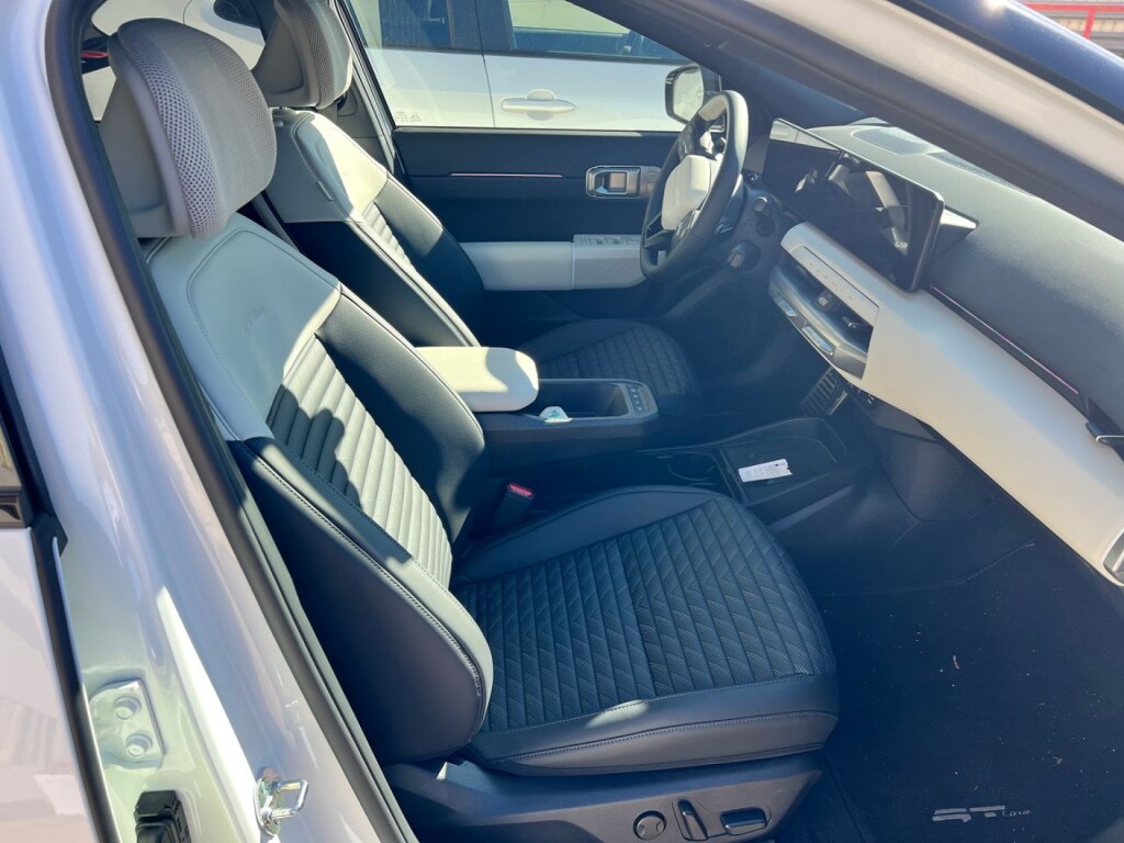 Foto 6 del anuncio Kia EV4 Fastback GT-Line 81,4kWh 150kW (L.Range)  de Ocasión en Madrid