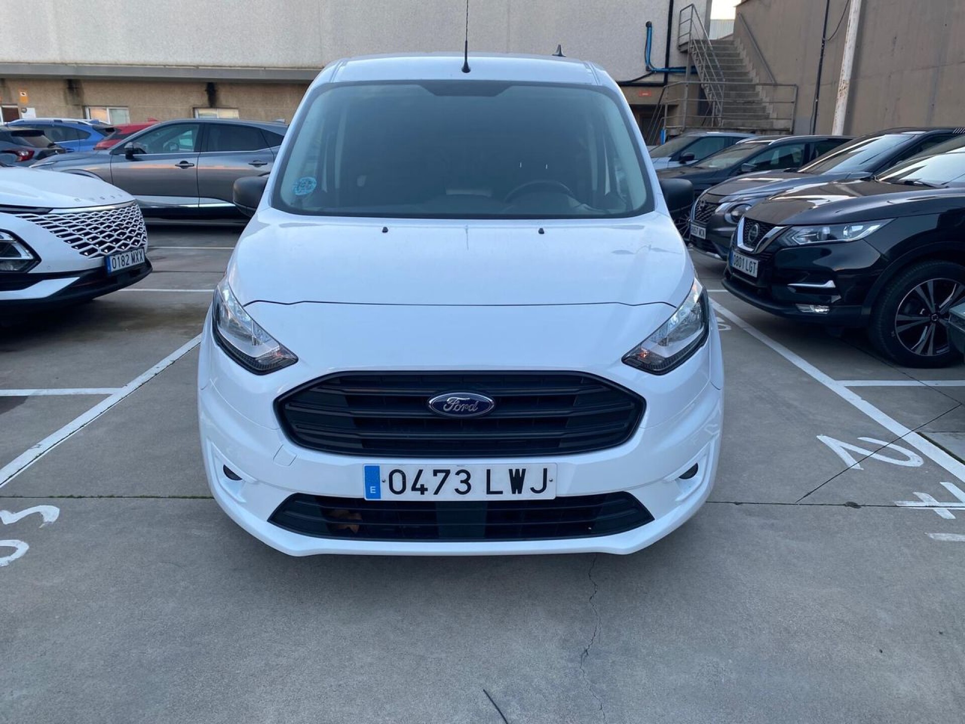 Foto 4 del anuncio Ford Transit Connect Transit Connect VAN L2 3,6M3 1.5TDCI Ecoblue Trend Transit Connect VAN L2 3,6M3 1.5TDCI Ecoblue Tren de Ocasión en Madrid
