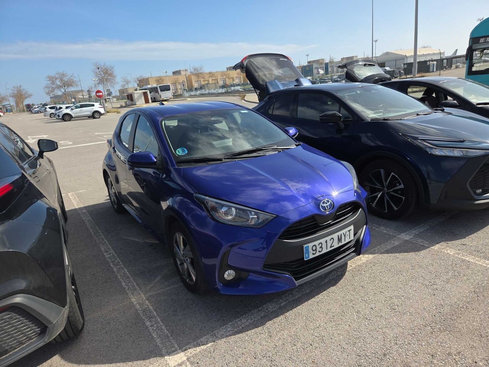 Foto 1 del anuncio Toyota Yaris 1.5 120H Active Plus  de Ocasión en Madrid