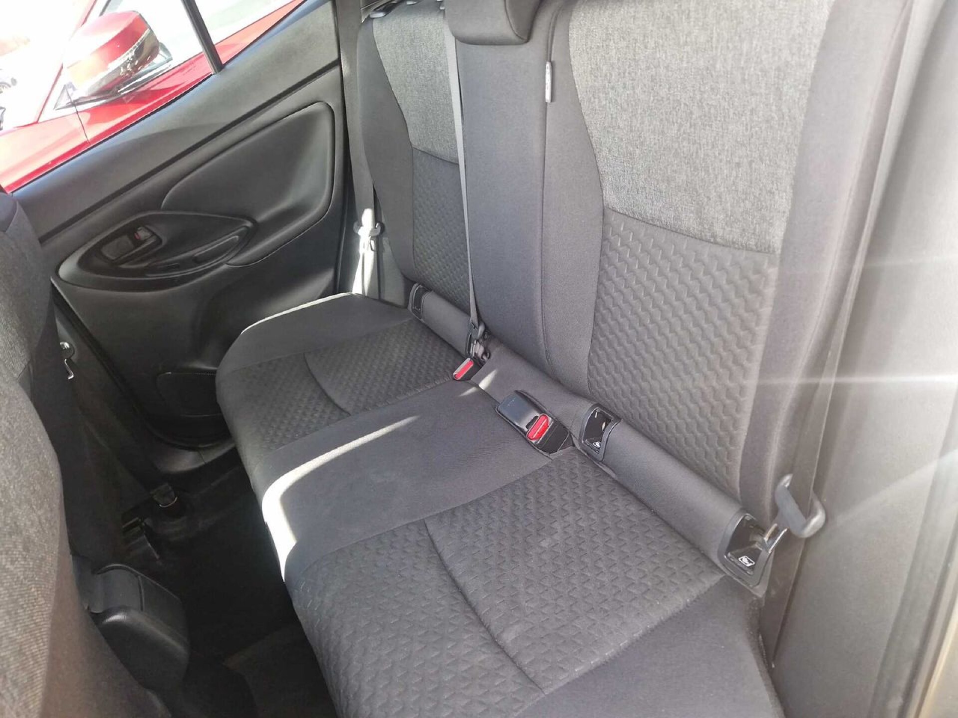 Foto 6 del anuncio Toyota Yaris Cross 1.5 120H Active Plus  de Ocasión en Madrid