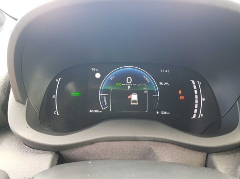 Foto impresión del anuncio Toyota Yaris Cross 1.5 120H Active Plus de Ocasión en Madrid Foto impresión del anuncio Toyota Yaris Cross 1.5 120H Active Plus de Ocasión en Madrid