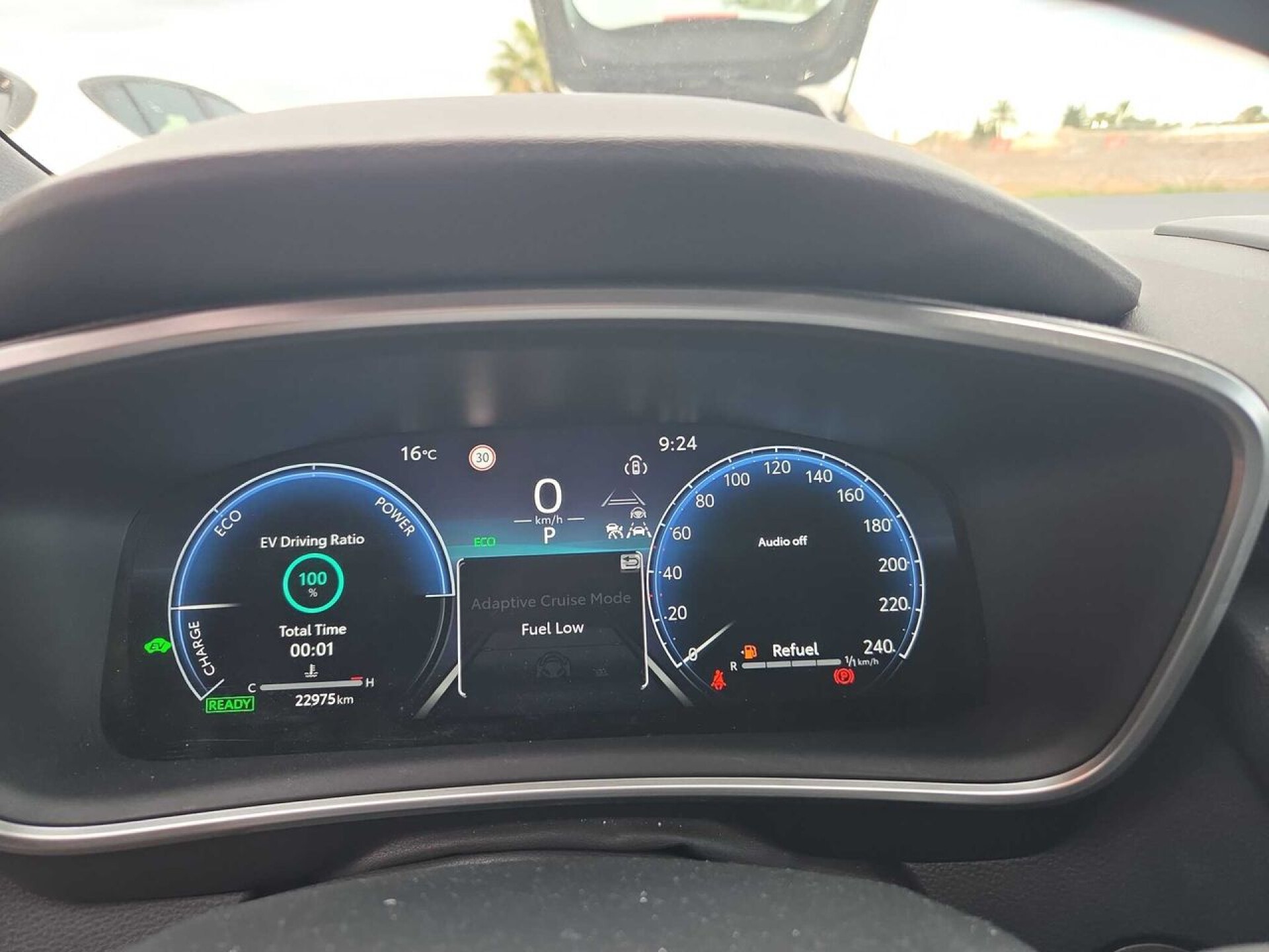 Foto 14 del anuncio Toyota Corolla 140H Active Plus Touring Sport  de Ocasión en Madrid