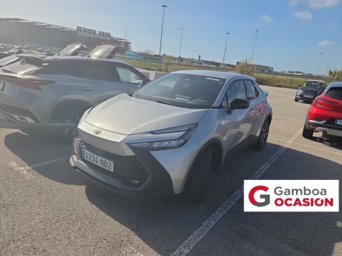 Foto principal del anuncio Toyota C-HR 1.8 Advance Hybrid 140  de Ocasión en Madrid