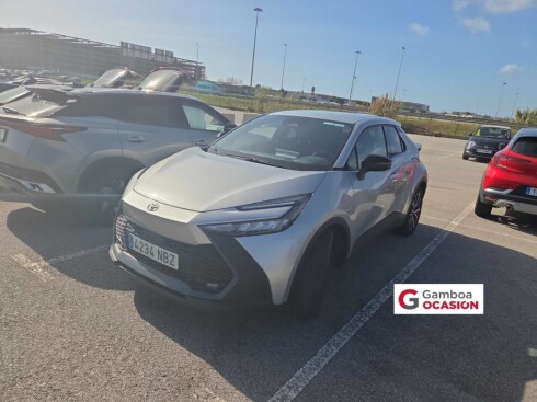 Foto principal del anuncio Toyota C-HR 1.8 Advance Hybrid 140  de Ocasión en Madrid