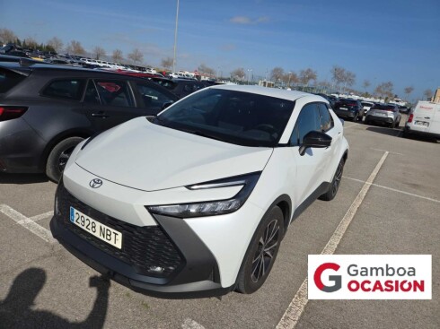 Foto principal del anuncio Toyota C-HR 1.8 Advance Hybrid 140  de Ocasión en Madrid