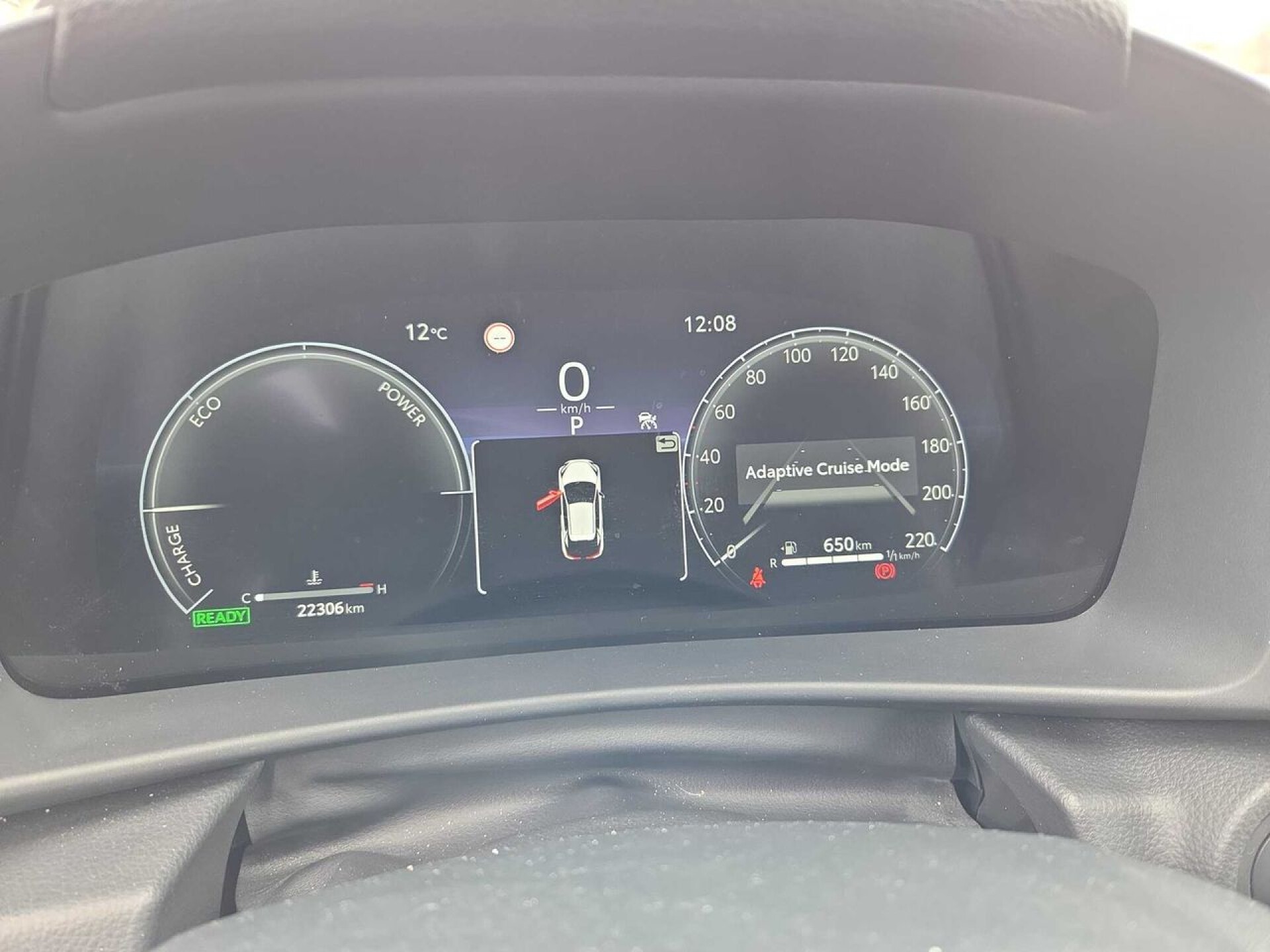 Foto 8 del anuncio Toyota C-HR 1.8 Advance Hybrid 140  de Ocasión en Madrid