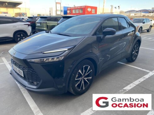 Foto principal del anuncio Toyota C-HR 1.8 Advance Hybrid 140  de Ocasión en Madrid