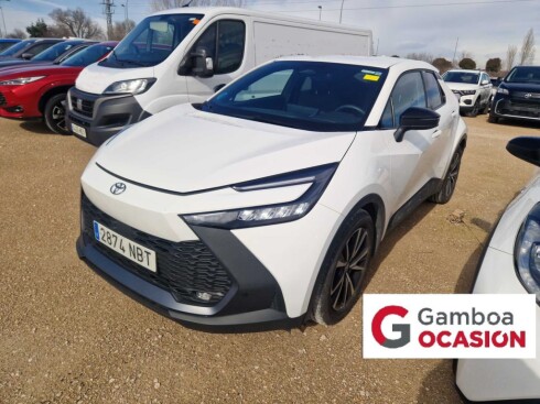 Foto principal del anuncio Toyota C-HR 1.8 Advance Hybrid 140  de Ocasión en Madrid