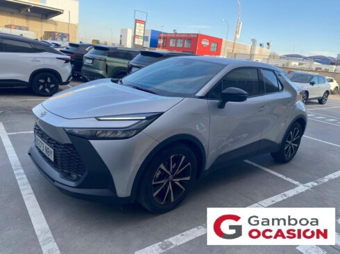 Foto principal del anuncio Toyota C-HR 1.8 Advance Hybrid 140  de Ocasión en Madrid