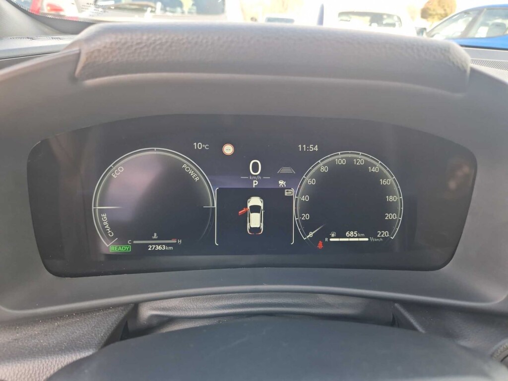 Foto 8 del anuncio Toyota C-HR 1.8 Advance Hybrid 140  de Ocasión en Madrid