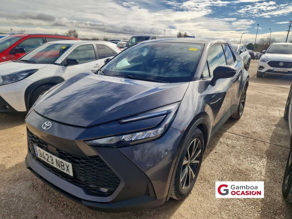 Foto principal del anuncio Toyota C-HR 1.8 Advance Hybrid 140  de Ocasión en Madrid