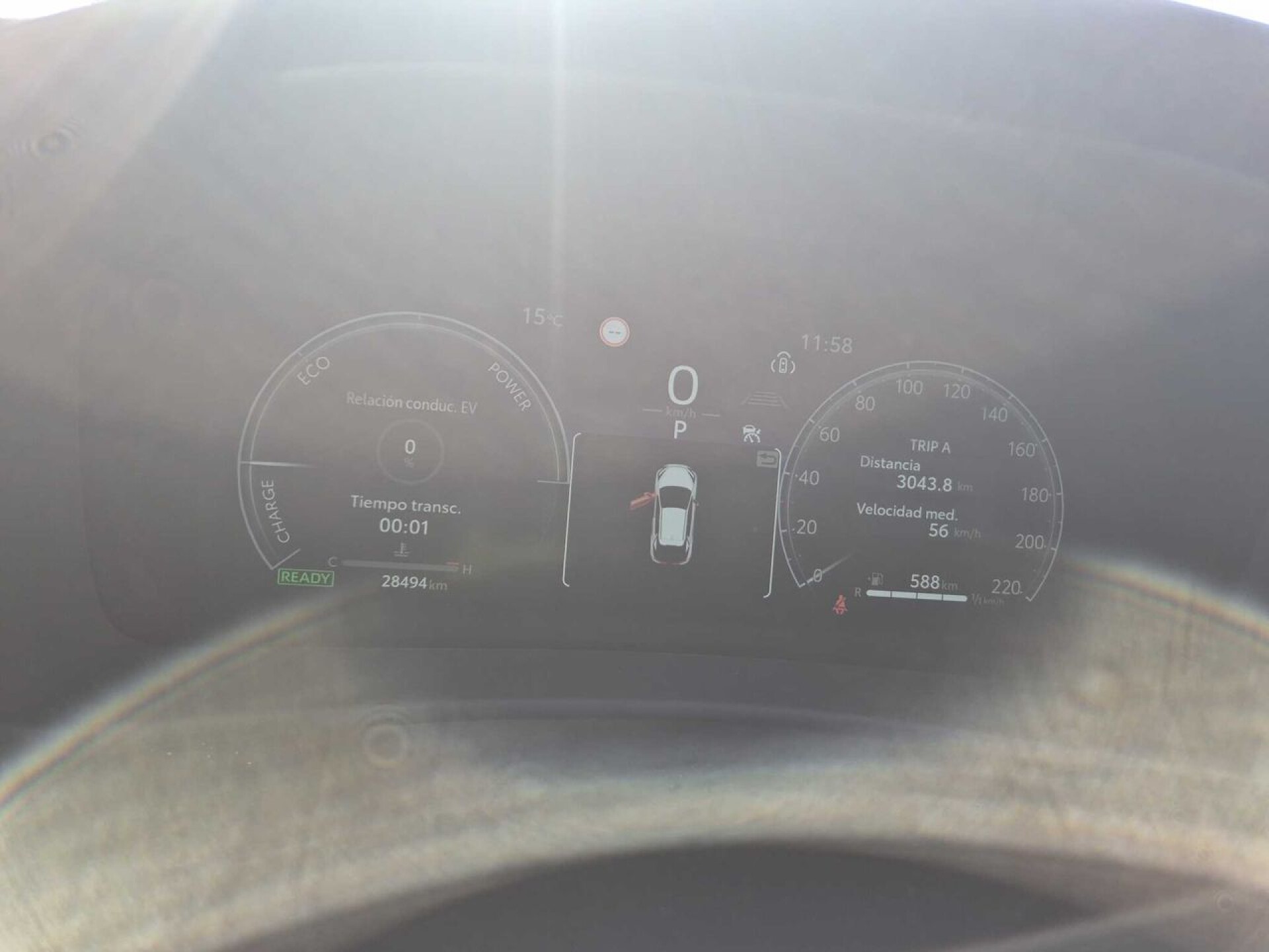 Foto 8 del anuncio Toyota C-HR 1.8 Advance Hybrid 140  de Ocasión en Madrid