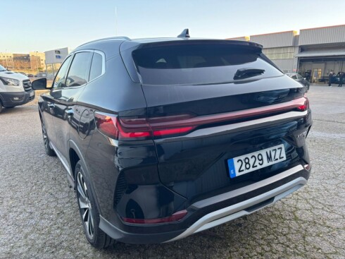 Foto impresión del anuncio BYD Seal U DM-i Comfort  de Ocasión en Madrid