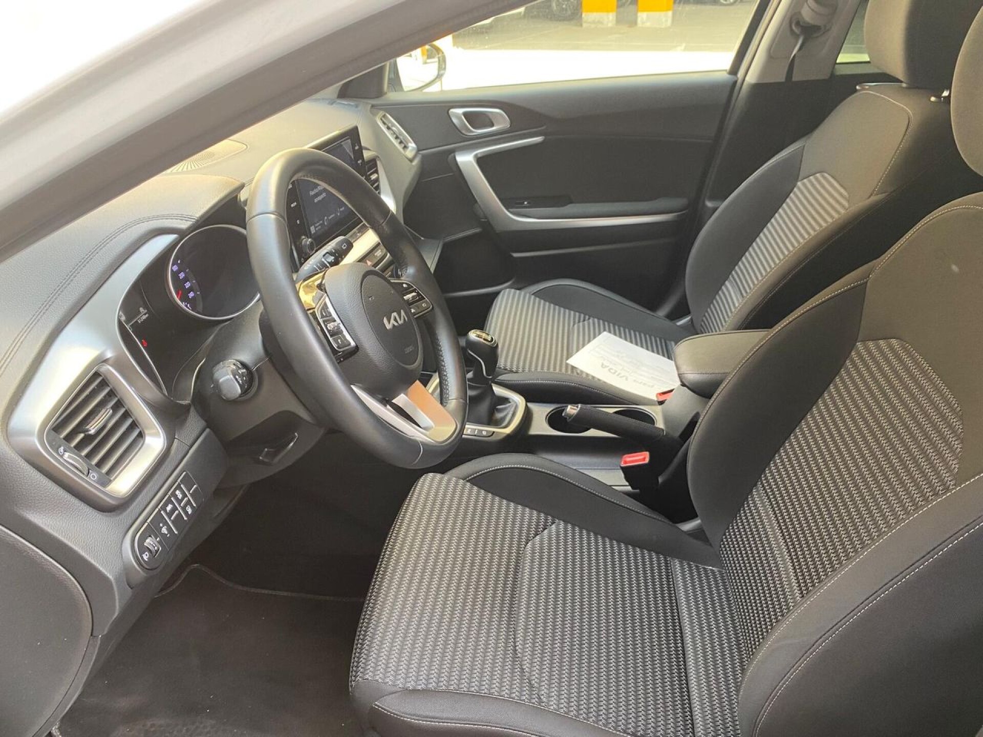 Foto 5 del anuncio Kia XCeed 1.6 MHEV iMT Drive 100kW (136CV)  de Ocasión en Madrid