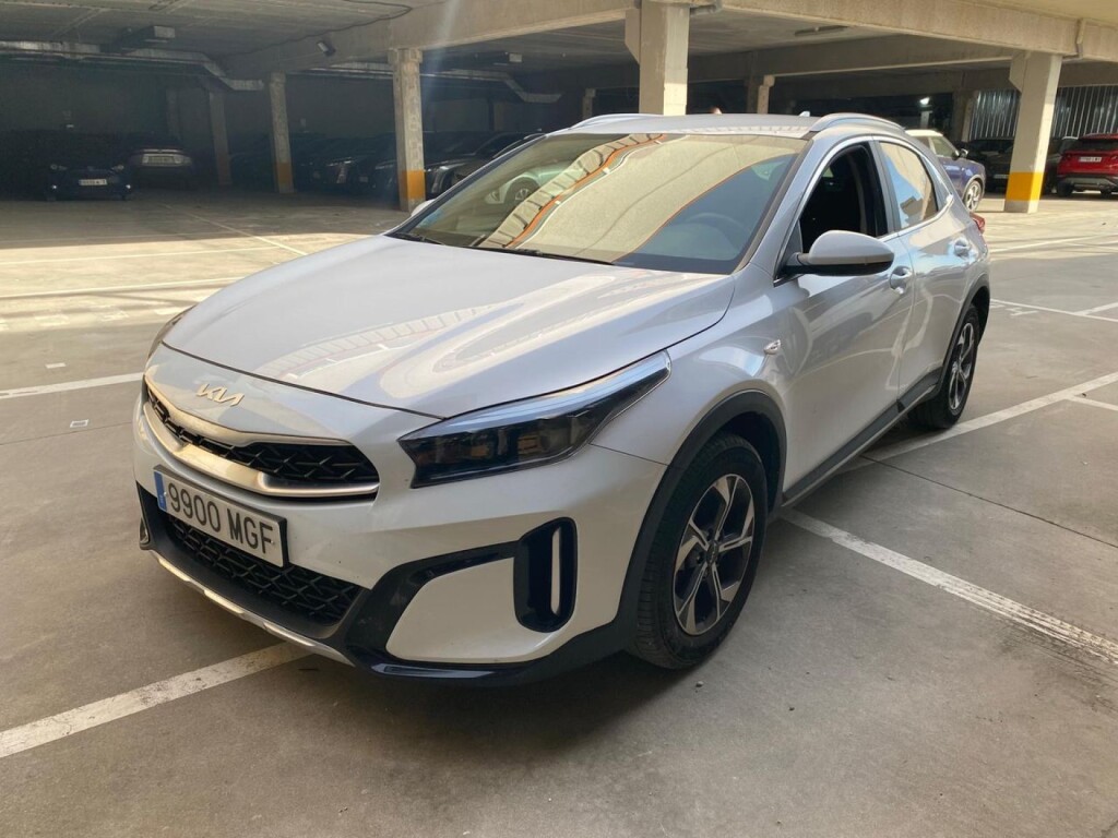 Foto 7 del anuncio Kia XCeed 1.6 MHEV iMT Drive 100kW (136CV)  de Ocasión en Madrid