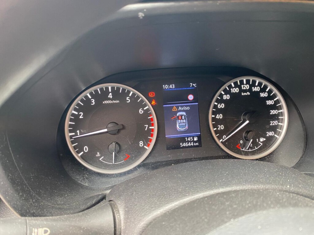 Foto 6 del anuncio Nissan Juke DIG-T 84 kW (114 CV) 6M/T Acenta  de Ocasión en Madrid