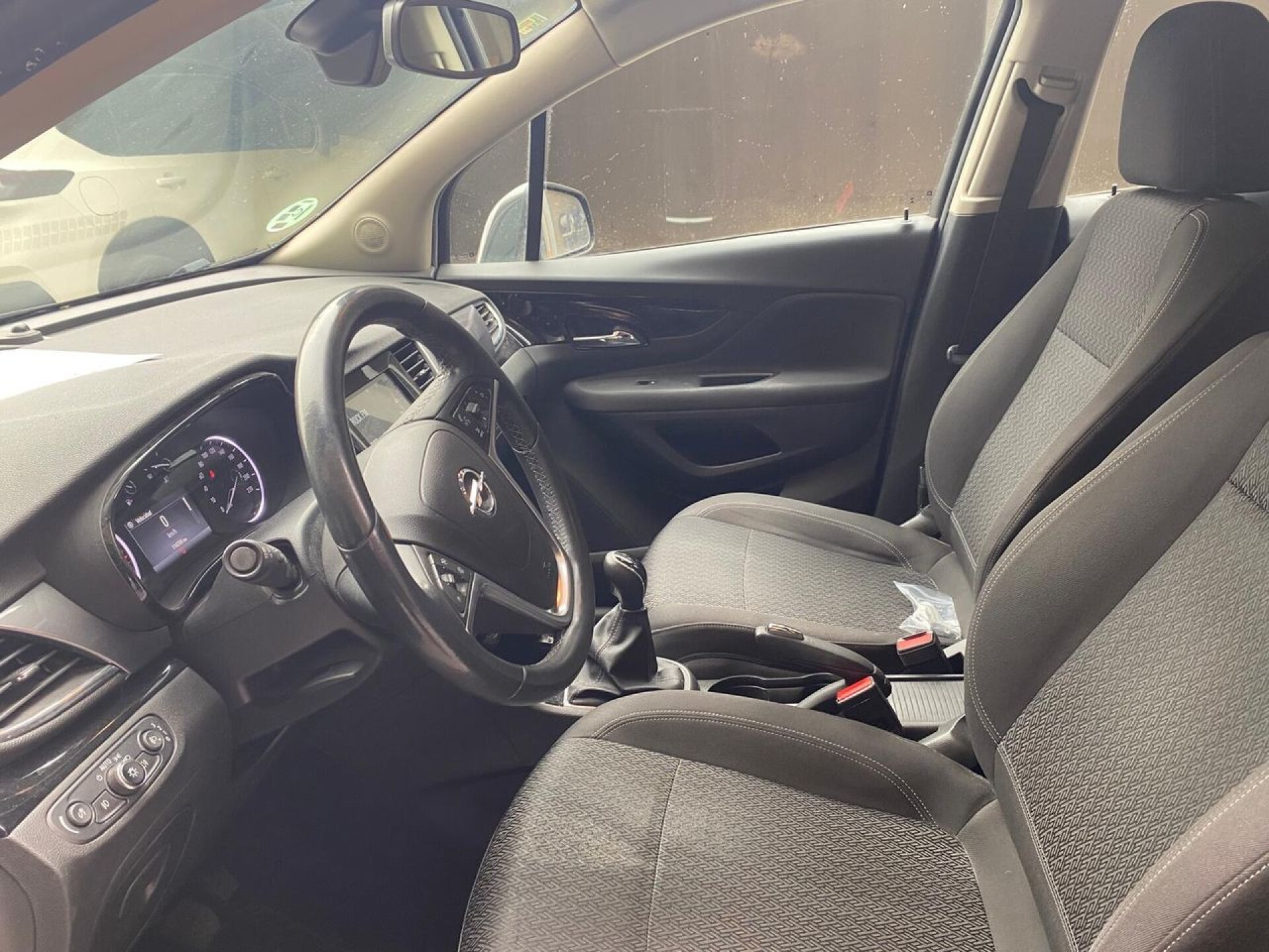 Foto 5 del anuncio Opel Mokka X 1.4 T 103kW (140CV) 4X2 S&S Selective  de Ocasión en Madrid