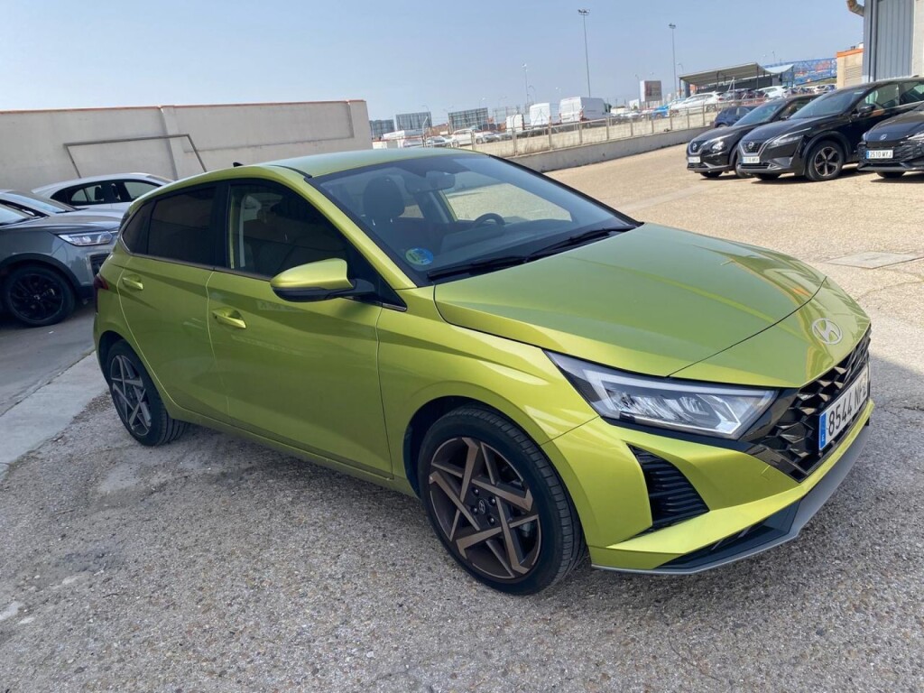 Foto 1 del anuncio Hyundai i20 1.0 TGDI 48V Tecno  de Ocasión en Madrid